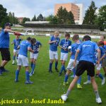 VIDEO: Žáci Táborska oslavili titul! Petřín je o pohár nepřipravil