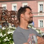 Umění má vyvolat emoci, říká autor soch koní, které zdobí volyňské náměstí