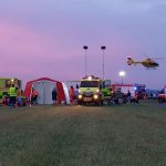 Záchranáři nacvičovali na hradeckém letišti zásah při vymrštění auta mezi diváky na tuning srazu
