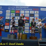 Společné mistrovství ČR a SR v silniční cyklistice odstartovalo časovkou v Kovářově