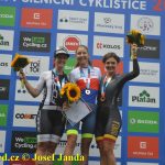Společné mistrovství ČR a SR v silniční cyklistice odstartovalo časovkou v Kovářově