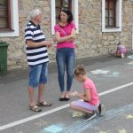 Uličku u autobusového nádraží v Milevsku oživil nultý ročník Kamenáč art festu