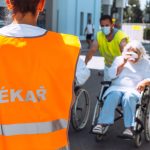 Zakouřená oddělení a evakuace pacientů. V budějovické nemocnici simulovaně hořelo
