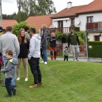 V Hrazánkách děti nadšeně zkoumaly nové hřiště