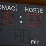 V Hrazánkách děti nadšeně zkoumaly nové hřiště