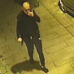 Video: Neznámý muž přepadl a okradl ženu na Sokolském ostrově v Budějovicích