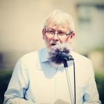 Ministr Baxa se v Letech omluvil za liknavost předchůdců. Začíná demolice vepřína