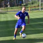 Dresy vyfasovali i žáci, kteří se přišli na zápas podívat