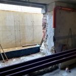 Oprava budějovické nádražní budovy se o desítky milionů prodražila. První část se otevře za půl roku