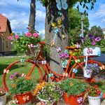 Veselí nad Lužnicí opět zdobí Veselá kola. Které se vám líbí? Hlasujte a vyhrajte