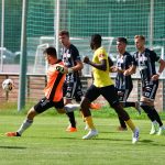 Rezerva Dynama má první domácí výhru, porazila Sokolov. Trefil se i pendl Nicolas Penner