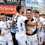 VIDEO: Hala se otřásla v základech, v čase 59:59 vystřelil Strakonicím výhru Nový