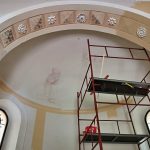 Kapli sv. Filipa Neri v Prachaticích zdobí nová výmalba