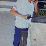 Policie pátrá po totožnosti muže z pizzerie v Táboře