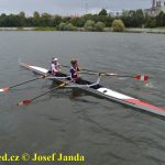 Táborské posádky zvítězily na domácích závodech ve veslování šestnáctkrát