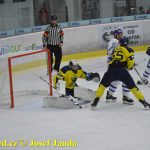 Vítězný vstup do sezony! Kohouti si poradili s pražskou Kobrou