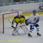 Vítězný vstup do sezony! Kohouti si poradili s pražskou Kobrou