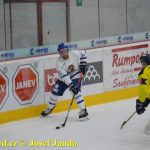 Vítězný vstup do sezony! Kohouti si poradili s pražskou Kobrou