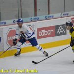 Vítězný vstup do sezony! Kohouti si poradili s pražskou Kobrou