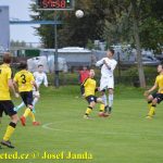 Rozhodčí nestačil tahat žluté karty! O výhře Dražic nad Milevskem rozhodl jediný gól