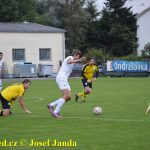 Rozhodčí nestačil tahat žluté karty! O výhře Dražic nad Milevskem rozhodl jediný gól