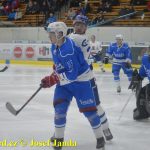 VIDEO: Kohouti otočili dvoubrankové manko a potěšili diváky další vítěznou lodičkou