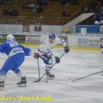 VIDEO: Kohouti otočili dvoubrankové manko a potěšili diváky další vítěznou lodičkou