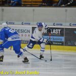 VIDEO: Kohouti otočili dvoubrankové manko a potěšili diváky další vítěznou lodičkou