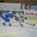 VIDEO: Kohouti otočili dvoubrankové manko a potěšili diváky další vítěznou lodičkou