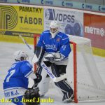 VIDEO: Kohouti otočili dvoubrankové manko a potěšili diváky další vítěznou lodičkou