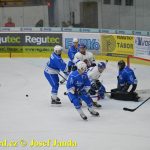 VIDEO: Kohouti otočili dvoubrankové manko a potěšili diváky další vítěznou lodičkou