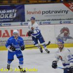 VIDEO: Kohouti otočili dvoubrankové manko a potěšili diváky další vítěznou lodičkou