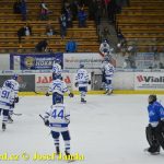 VIDEO: Kohouti otočili dvoubrankové manko a potěšili diváky další vítěznou lodičkou