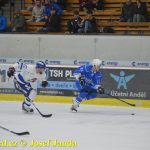 VIDEO: Kohouti otočili dvoubrankové manko a potěšili diváky další vítěznou lodičkou