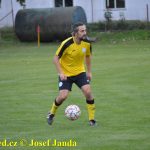 Dražice třetí výhru v řadě nedotáhly. Semice srovnaly v závěru z penalty