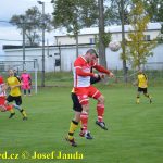 Dražice třetí výhru v řadě nedotáhly. Semice srovnaly v závěru z penalty