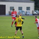 Dražice třetí výhru v řadě nedotáhly. Semice srovnaly v závěru z penalty