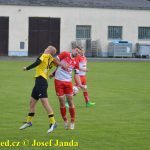 Dražice třetí výhru v řadě nedotáhly. Semice srovnaly v závěru z penalty