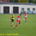 Dražice třetí výhru v řadě nedotáhly. Semice srovnaly v závěru z penalty