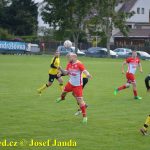 Dražice třetí výhru v řadě nedotáhly. Semice srovnaly v závěru z penalty