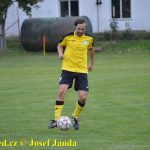 Dražice třetí výhru v řadě nedotáhly. Semice srovnaly v závěru z penalty