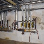 Na plaveckém stadionu v Písku pokračuje první etapa rekonstrukce vzduchotechniky