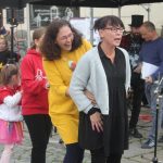 Papuče připomínají, že většina lidí chce umřít doma. V Písku se konal další Papučový den