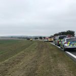 AKTUALIZOVÁNO: U Zahoří se stala tragická nehoda. Silnice je neprůjezdná