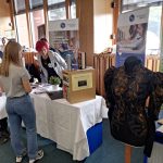 Burzu v Jindřichově Hradci si nenechalo ujít 55 škol, pět firem a víc než tisícovka studentů