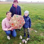 Na hradeckém letišti v sobotu odpoledne drakiádu neodpískali, i když pršelo