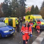 AKTUALIZOVÁNO: Na křižovatce v Mánesově ulici bourala sanita převážející pacientku