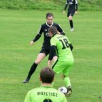 Duel Podolí a Božetic místo gólů přinesl bitku a červené karty