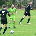 Duel Podolí a Božetic místo gólů přinesl bitku a červené karty