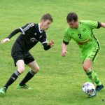 Duel Podolí a Božetic místo gólů přinesl bitku a červené karty